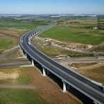 Evoluția Prețurilor Terenurilor în Ilfov: Impactul Autostrăzii A0 și Provocările Dezvoltatorilor Imobiliari