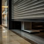 Prăbușirea consumului: Semnele unei economii în impas și necesitatea reformelor urgente