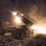 Strategia Ucraineană de Lovituri Lungime: O Nouă Etapă în Războiul cu Rusia